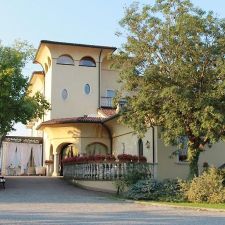Villa Belvedere 1849 Misano di Gera dʼAdda Exteriör bild